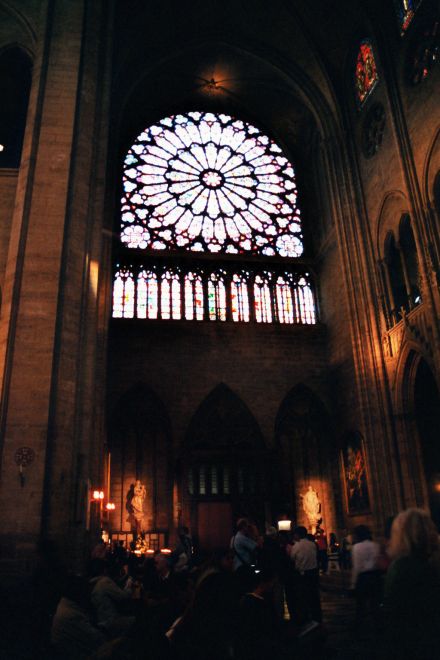 Gotische Fensterrose in Notre Dame