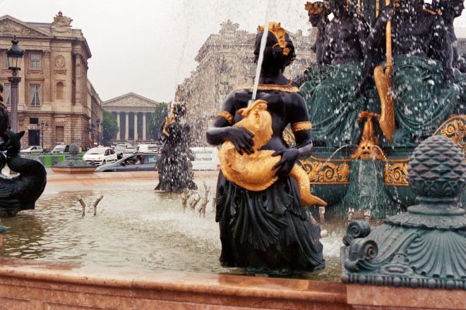 Blick von der Place de la Concorde auf die Madeleine