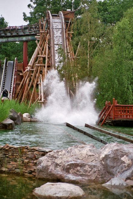 Der Menhir-Expreß - eine Dusche ist garantiert